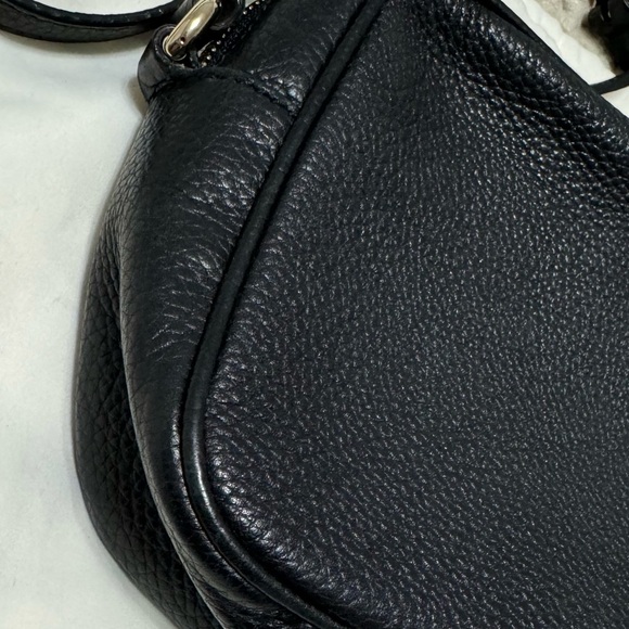 Gucci Bag - Picture 8 of 11